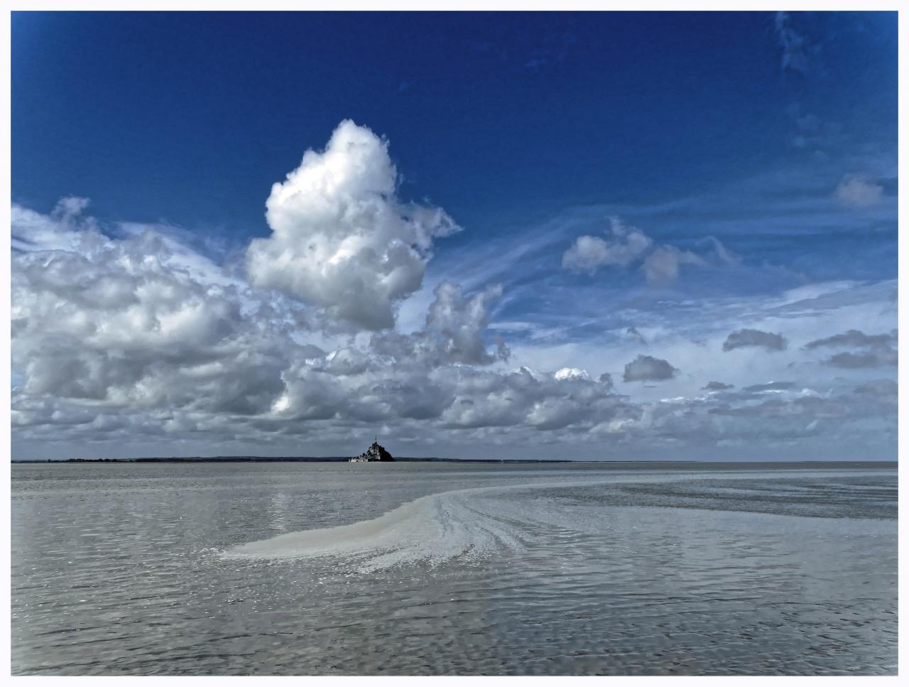 Nuage sur la baie